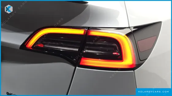 TESLA MODEL Y LONG RANGE AWD