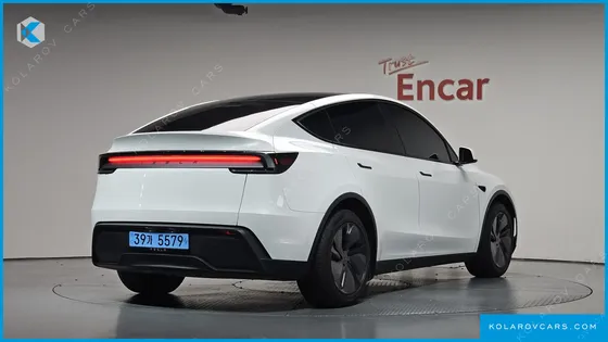 TESLA MODEL Y RWD