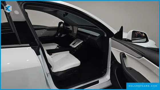 TESLA MODEL Y RWD