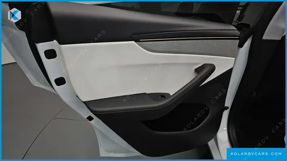 TESLA MODEL Y RWD
