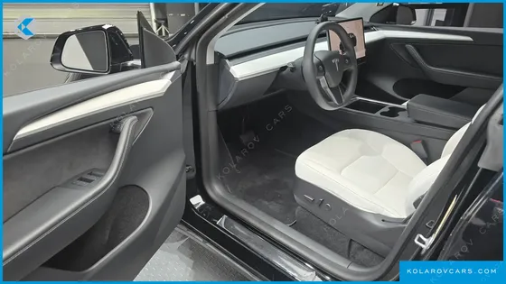 TESLA MODEL Y LONG RANGE AWD