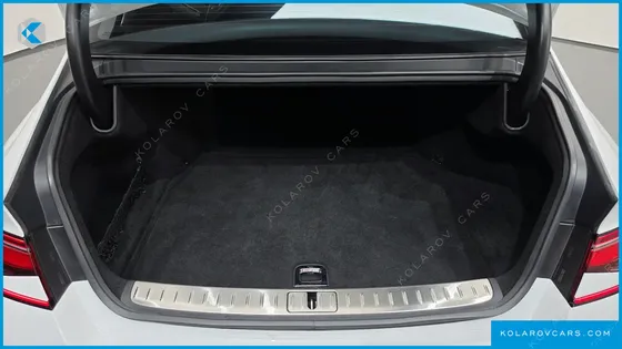 GENESIS G90 GASOLINE 3.5 TURBO E-S/C AWD