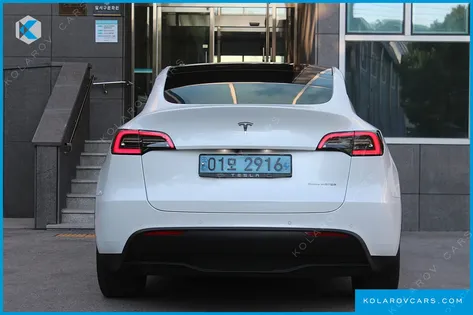 TESLA MODEL Y PREMIUM LONG RANGE AWD