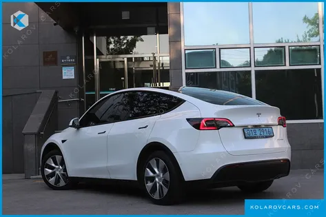 TESLA MODEL Y PREMIUM LONG RANGE AWD