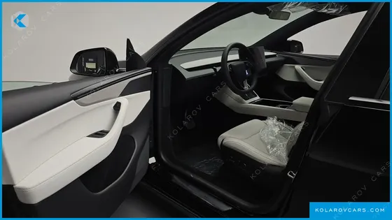 TESLA MODEL Y L LONG RANGE AWD