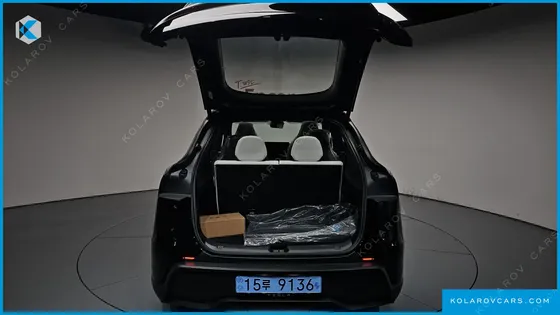 TESLA MODEL Y L LONG RANGE AWD