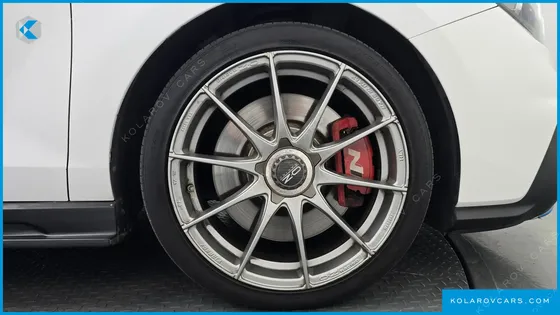 HYUNDAI I30 1.6 TURBO