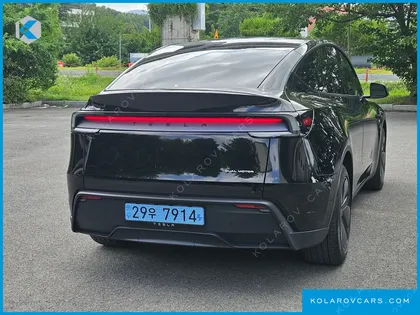 TESLA MODEL Y LONG RANGE AWD