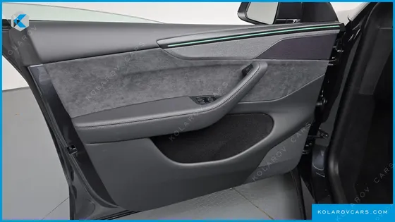 TESLA MODEL Y L LONG RANGE AWD