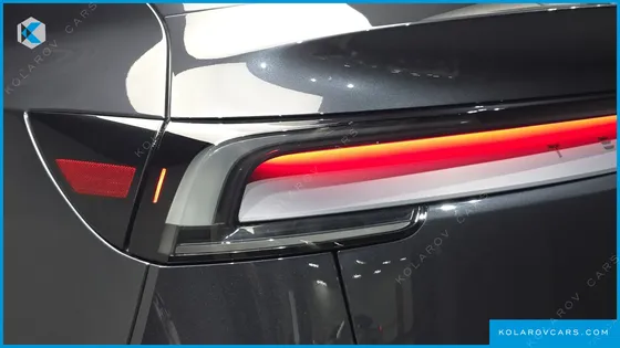 TESLA MODEL Y RWD