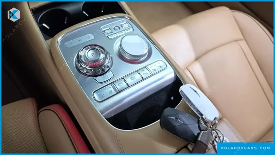 GENESIS G90 GASOLINE 3.5 TURBO 2WD