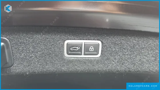 GENESIS G90 GASOLINE 3.5 TURBO 2WD
