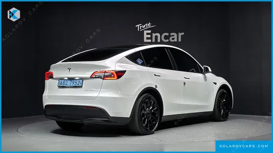 TESLA MODEL Y RWD