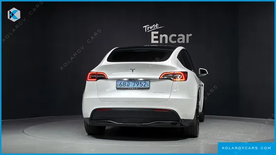 TESLA MODEL Y RWD