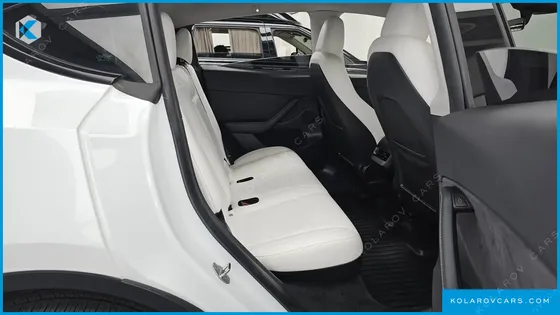 TESLA MODEL Y RWD