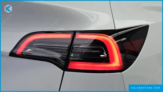 TESLA MODEL Y RWD