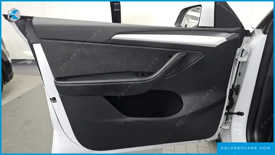 TESLA MODEL Y RWD