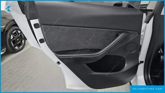 TESLA MODEL Y RWD
