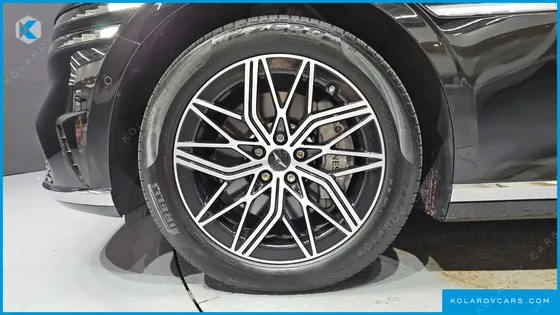 GENESIS G90 GASOLINE 3.5 TURBO AWD