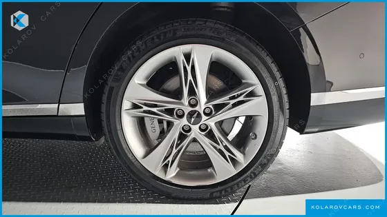 GENESIS G90 GASOLINE 3.5 TURBO AWD