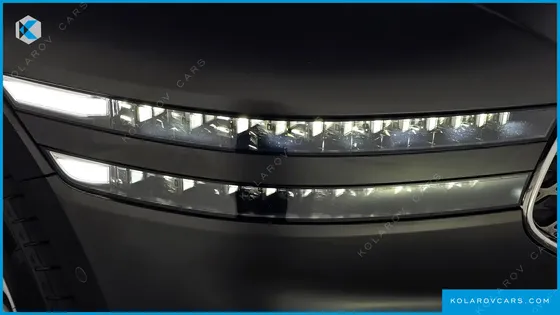 GENESIS G90 GASOLINE 3.5 TURBO E-S/C AWD LWB