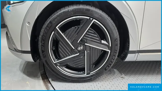 HYUNDAI IONIQ 5 LONG RANGE