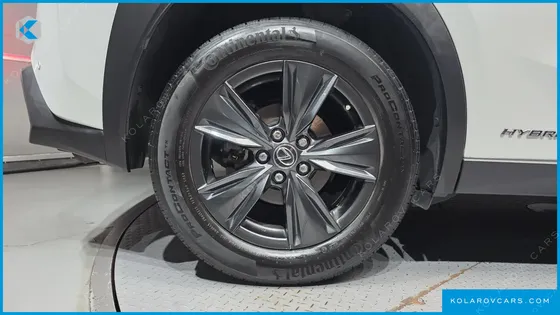 LEXUS UX 2.0 2WD