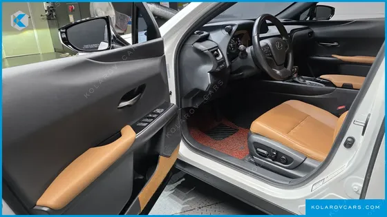 LEXUS UX 2.0 2WD