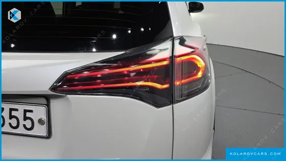 TOYOTA RAV4 2.5 4WD HYBRID