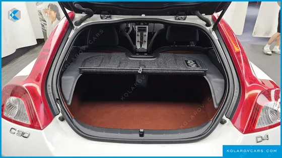 VOLVO C30 D4