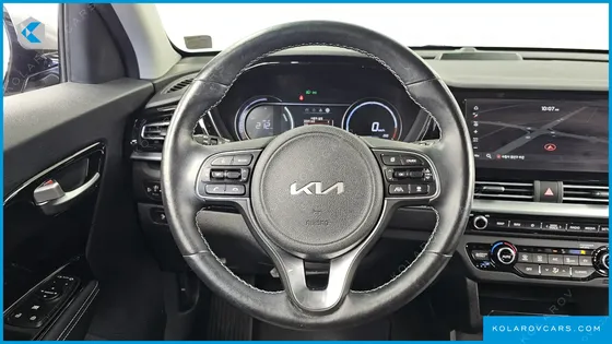 KIA NIRO PRESTIGE
