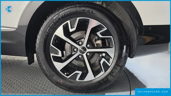 KIA SPORTAGE SIGNATURE 2WD