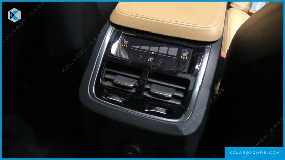 VOLVO XC90 T8 INSCRIPTION HYBIRD