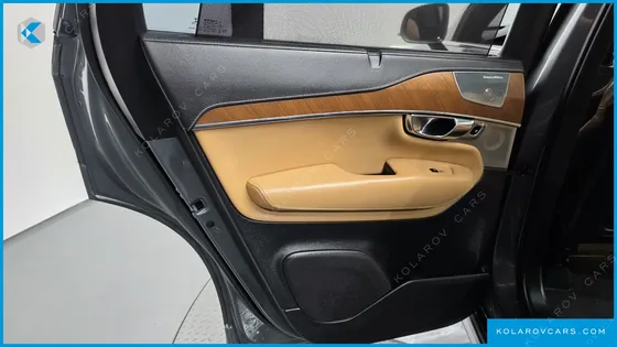 VOLVO XC90 D5 INSCRIPTION