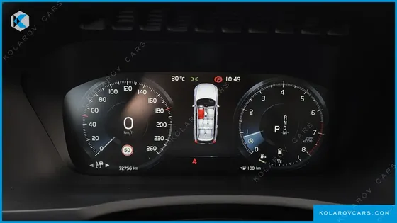 VOLVO XC90 B5 MOMENTUM