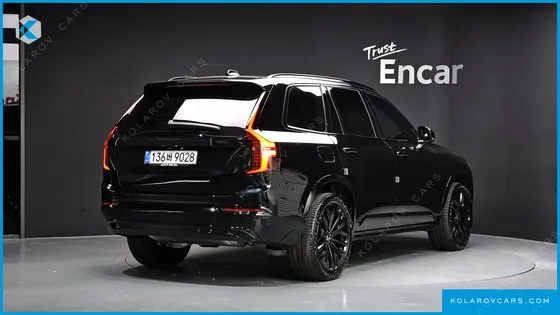 VOLVO XC90 B6 BLACK EDITION