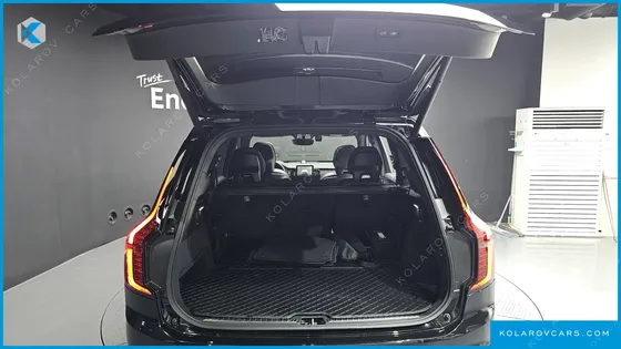 VOLVO XC90 B6 BLACK EDITION