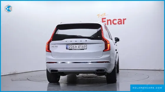 VOLVO XC90 T8 INSCRIPTION HYBIRD