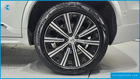 VOLVO XC90 T8 INSCRIPTION HYBIRD