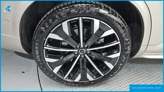 VOLVO XC90 B6 ULTRA BRIGHT