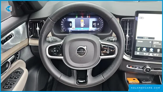 VOLVO XC90 B6 ULTRA BRIGHT