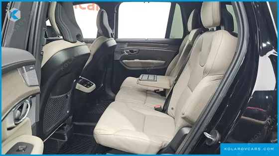 VOLVO XC90 B6 ULTRA DARK