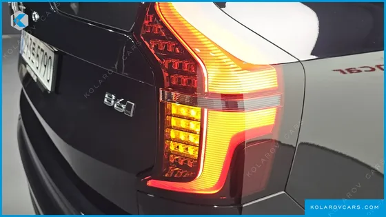 VOLVO XC90 B6 ULTRA DARK