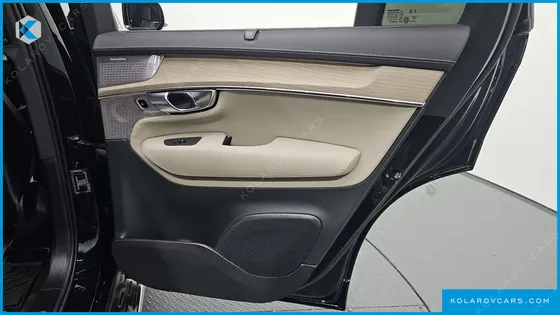 VOLVO XC90 B6 ULTRA DARK