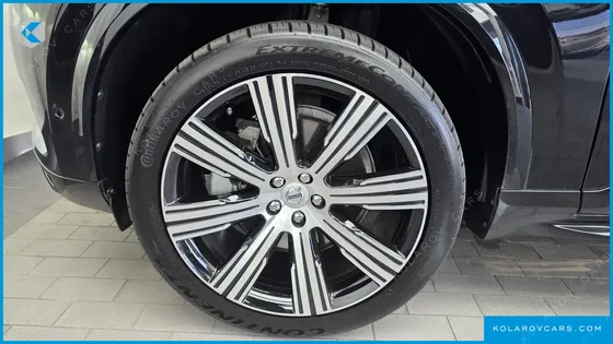 VOLVO XC90 B6 ULTIMATE BRIGHT