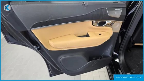 VOLVO XC90 B6 ULTIMATE BRIGHT