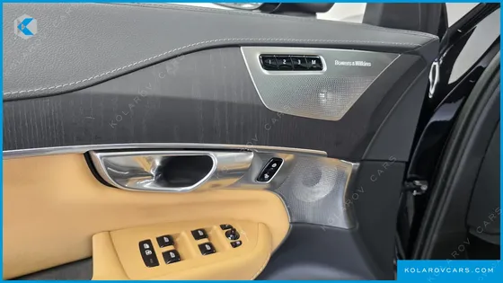 VOLVO XC90 B6 ULTIMATE BRIGHT