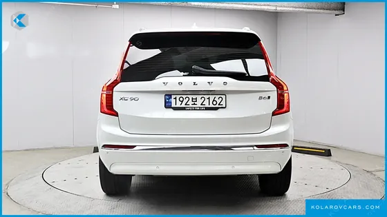 VOLVO XC90 B6 ULTIMATE BRIGHT