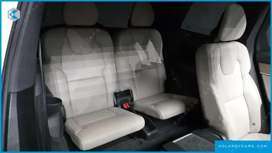 VOLVO XC90 T8 ULTRA BRIGHT HYBRID