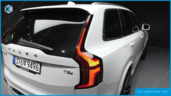 VOLVO XC90 T8 ULTRA BRIGHT HYBRID